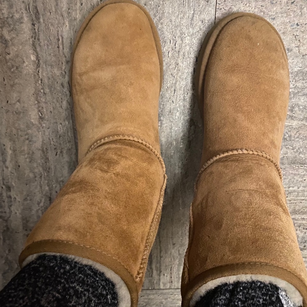 Ugg boots - Picture 8 of 11